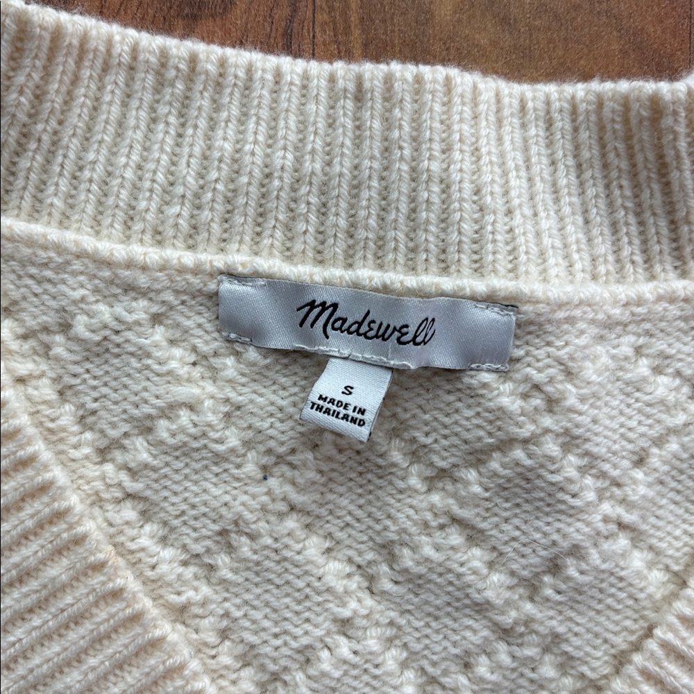 Madewell Woman’s Size S Cream Cable Knit V-Neck Vest - Picture 2 of 8